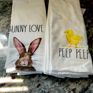 Rae Dunn | Happy Easter Kitchen Towels (4)